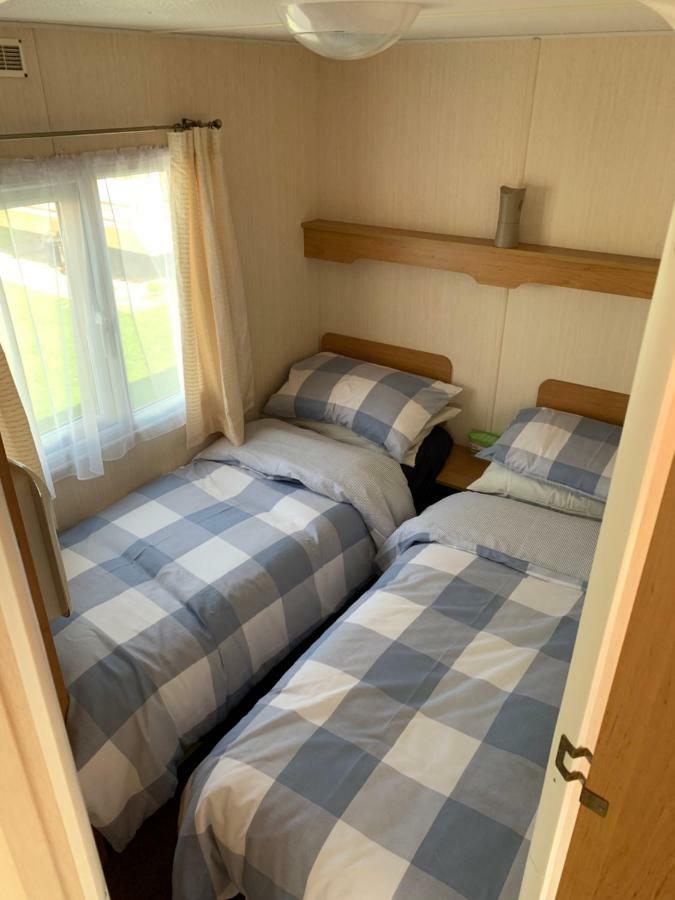 Chapel Caravans S191 Hotel Chapel Saint Leonards Exterior foto